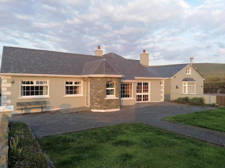 Skellig View Sunset Cliffs View Apartment Portmagee Esterno foto