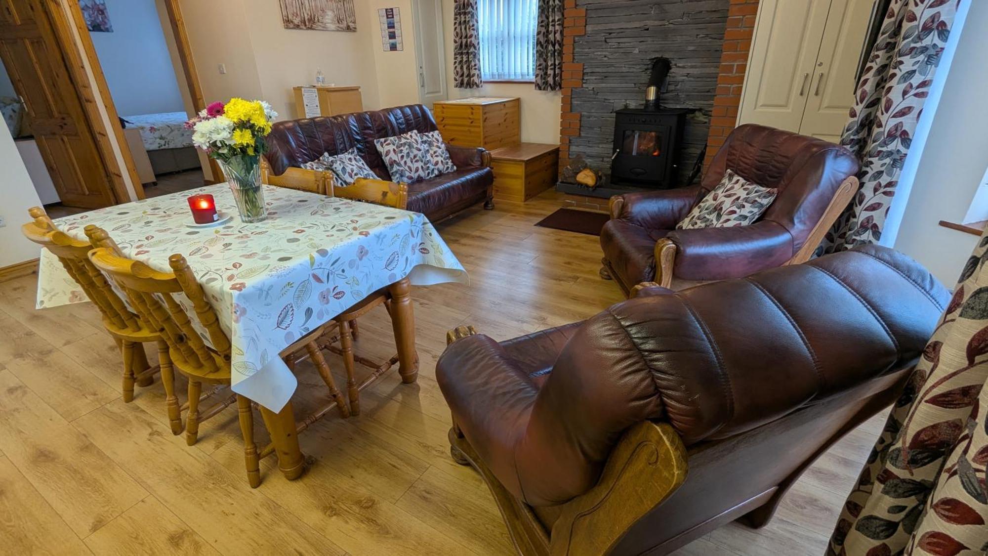 Skellig View Sunset Cliffs View Apartment Portmagee Esterno foto