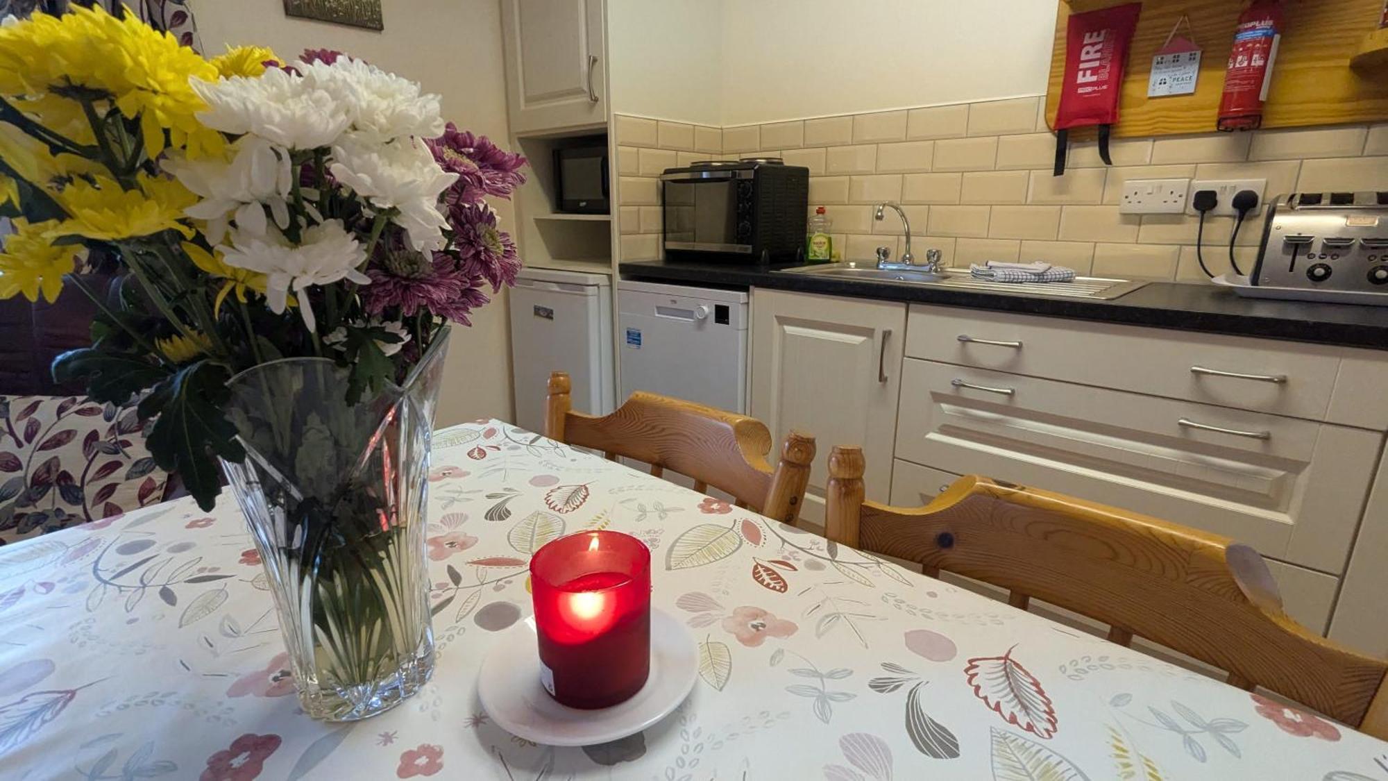 Skellig View Sunset Cliffs View Apartment Portmagee Esterno foto
