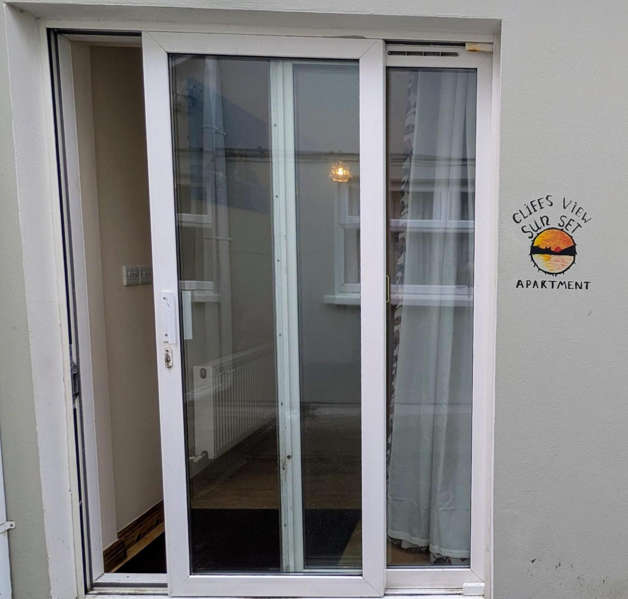 Skellig View Sunset Cliffs View Apartment Portmagee Esterno foto